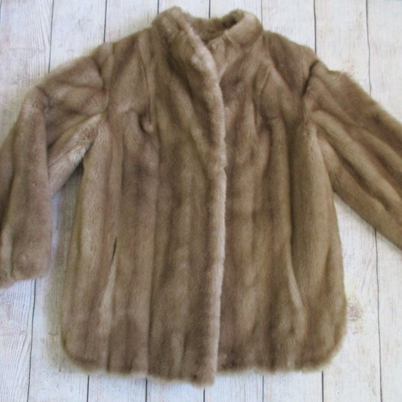 Vintage Career Originals Jackets & Blazers - Vintage Career Originals Faux Fur Coat